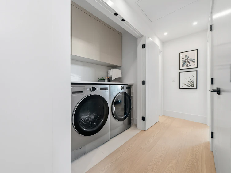 2493 Eton Street, Vancouver, BC, V5K 1J6 - 29