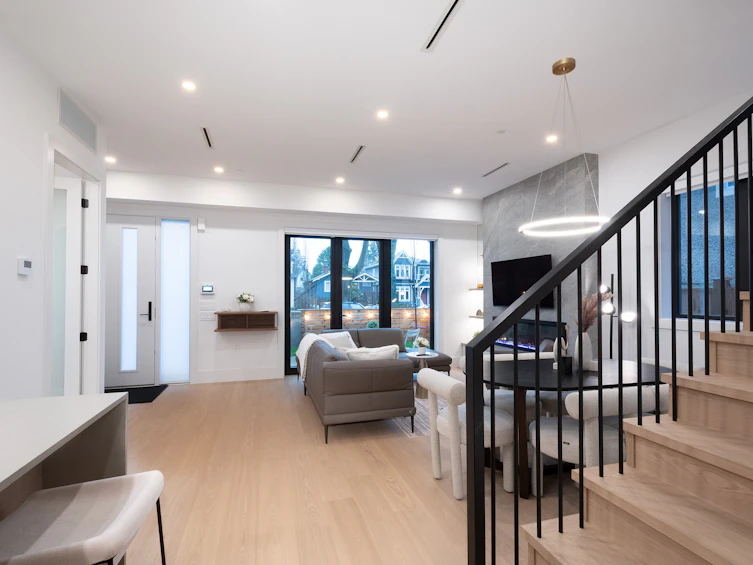 2493 Eton Street, Vancouver, BC, V5K 1J6 - 6