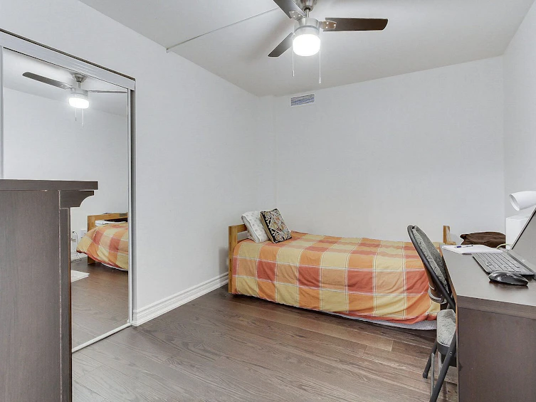 301-40 Harding Boulevard W, Richmond Hill, ON, L4C 9S5 - 25
