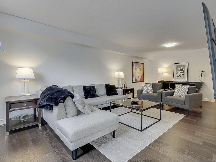 301-40 Harding Boulevard W, Richmond Hill, ON, L4C 9S5 - 9