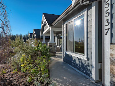 5537 Peregrine Crescent - 4