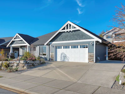 5537 Peregrine Crescent - 2