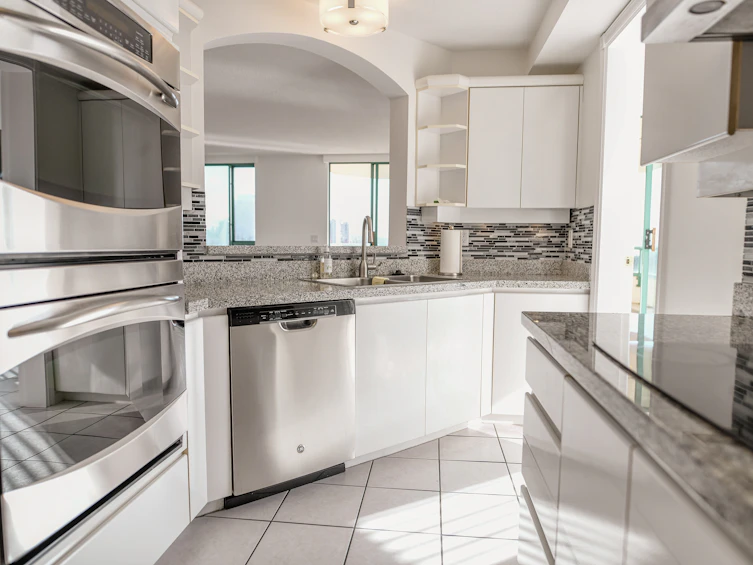 15B-338 Taylor Way, West Vancouver, BC, V7T 2Y1 - 14
