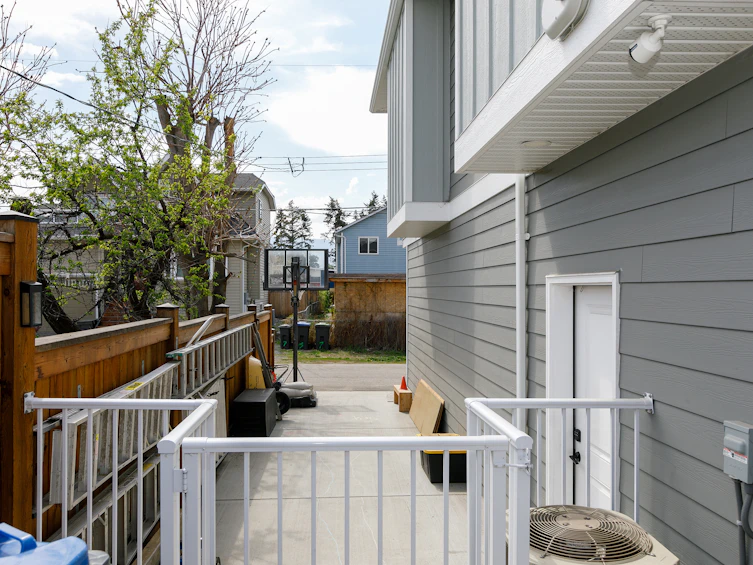 865 Patterson Avenue, Kelowna, BC, V1Y 5C9 - 3