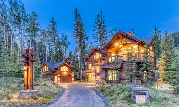 118 Cairns Landing