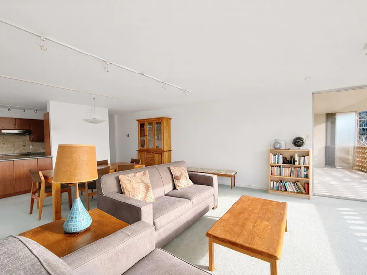 105-2135 Argyle Avenue, West Vancouver, BC, V7V 1A5 - 14