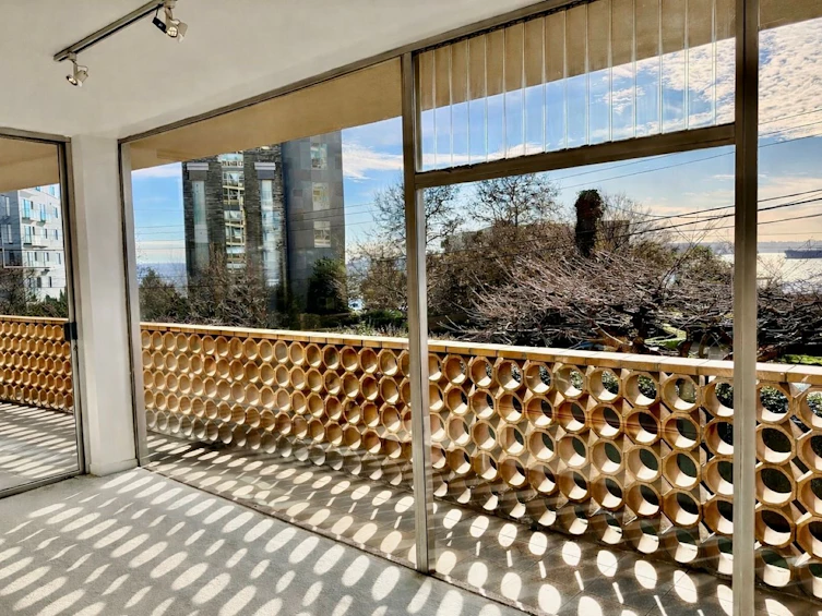 105-2135 Argyle Avenue, West Vancouver, BC, V7V 1A5 - 22