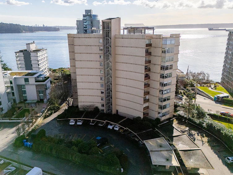 105-2135 Argyle Avenue, West Vancouver, BC, V7V 1A5 - 28