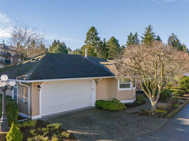 101-15121 19 Avenue, Surrey, BC, V4A 8J3 - 9