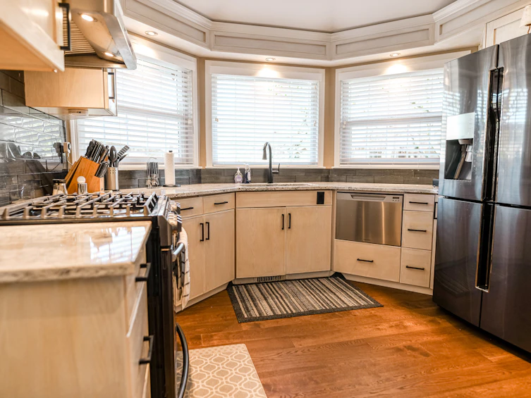 101-15121 19 Avenue, Surrey, BC, V4A 8J3 - 18