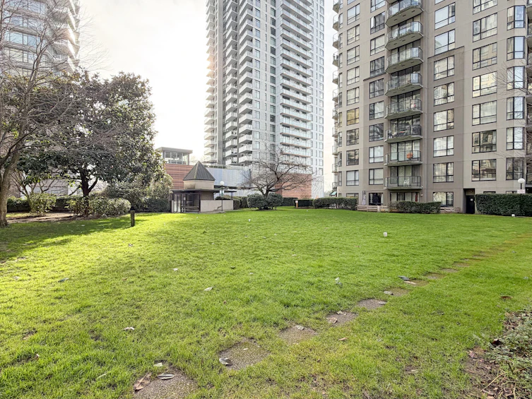 807-838 Agnes Street, New Westminster, BC, V3M 6R3 - 11