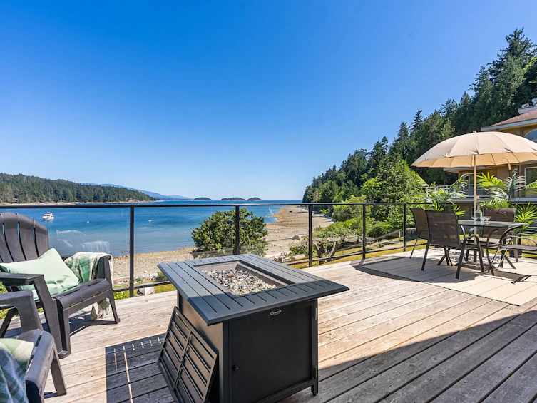 7653 Redrooffs Road, Halfmoon Bay, BC, V7Z 1C4 - 4