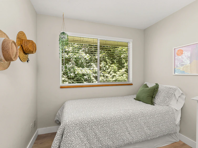 7653 Redrooffs Road, Halfmoon Bay, BC, V7Z 1C4 - 19