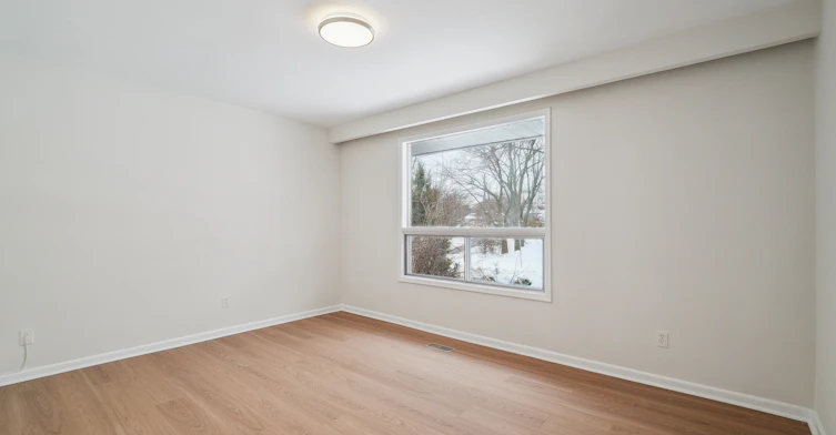 201 Fenn Avenue, Toronto, ON, M2P 1Y1 - 10