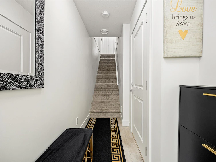 720 Valley 48 Road, Kelowna, BC, V1V 0E1 - 7