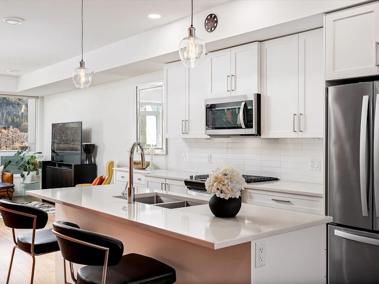 720 Valley 48 Road, Kelowna, BC, V1V 0E1 - 9