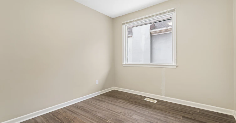 upper-957 Beechwood Avenue, Mississauga, ON, L5G 4E3 - 8