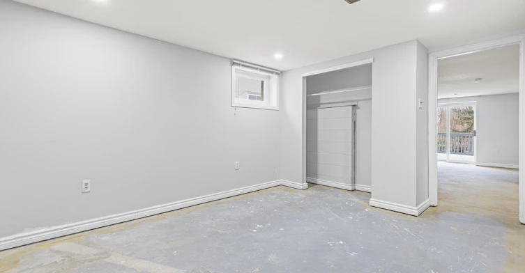 upper-957 Beechwood Avenue, Mississauga, ON, L5G 4E3 - 17