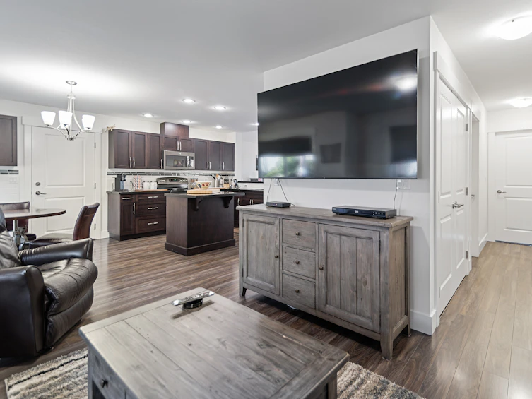 6252 Oracle Road, Sechelt, BC, V7Z 0N7 - 9