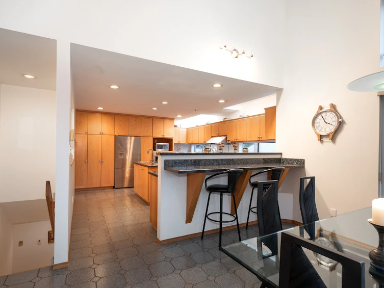 1605 Lockehaven Road, North Vancouver, BC, V7G 2H3 - 14