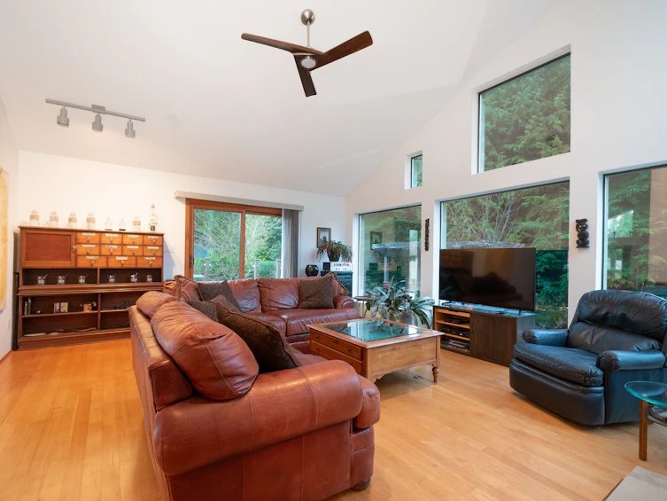 1605 Lockehaven Road, North Vancouver, BC, V7G 2H3 - 7