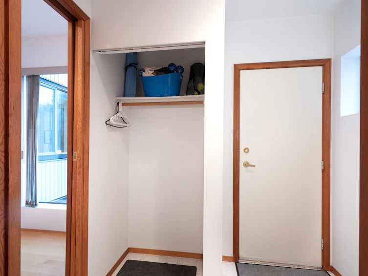 1605 Lockehaven Road, North Vancouver, BC, V7G 2H3 - 36