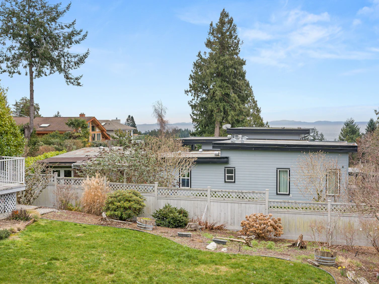 4967 Laurel Avenue, Sechelt, BC, V7Z 0B7 - 34