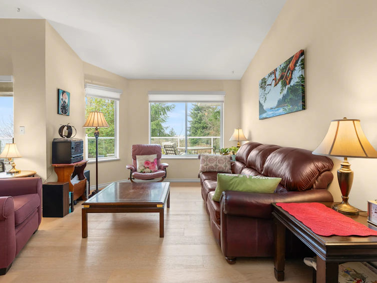 4967 Laurel Avenue, Sechelt, BC, V7Z 0B7 - 3