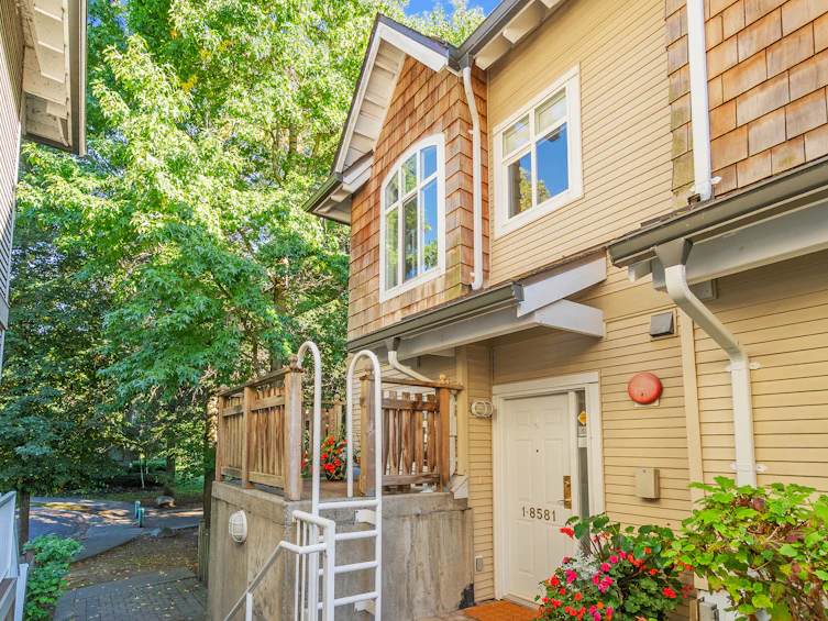 1-8581 Jellicoe Street, Vancouver, BC, V5S 4T5 - 6