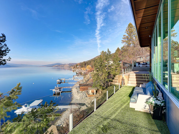 2100 Dewdney Road, Kelowna, BC, V1V 2C3 - 31
