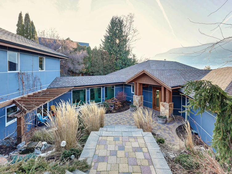 2100 Dewdney Road, Kelowna, BC, V1V 2C3 - 72