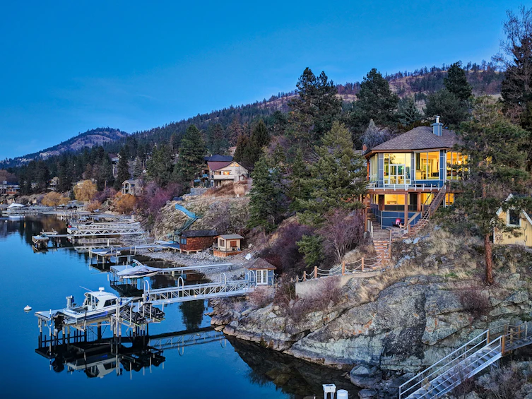 2100 Dewdney Road, Kelowna, BC, V1V 2C3 - 64