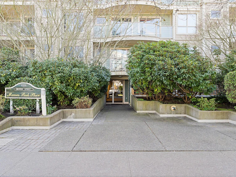 408-1025 Meares Street, Victoria, BC, V8V 3J7 - 23