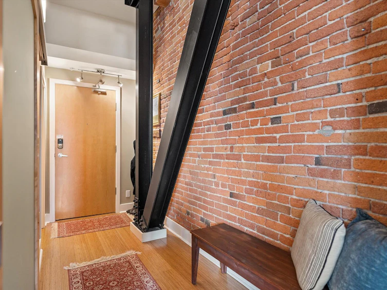 204-610 Johnson Street, Victoria, BC, V8W 1M4 - 5