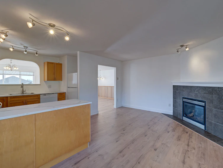5683 Emily Way, Sechelt, BC, V7Z 0N5 - 12