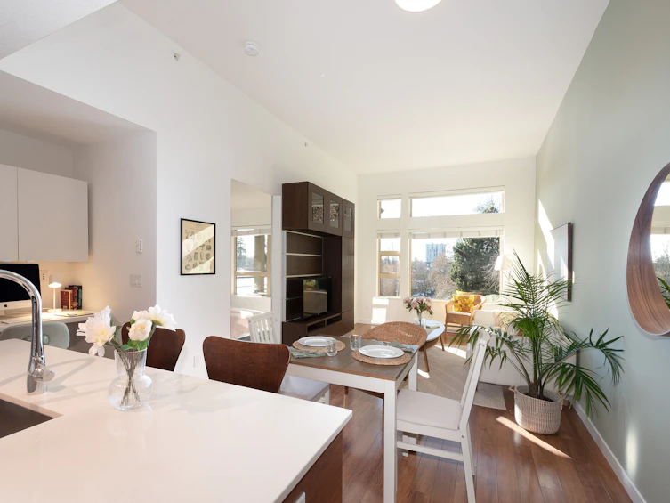 507-1677 Lloyd Avenue, North Vancouver, BC, V7P 0B1 - 8
