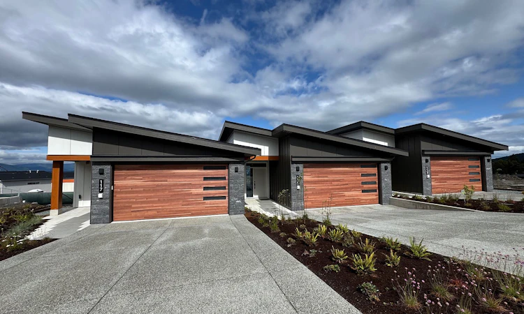 125-3116 Woodrush Drive