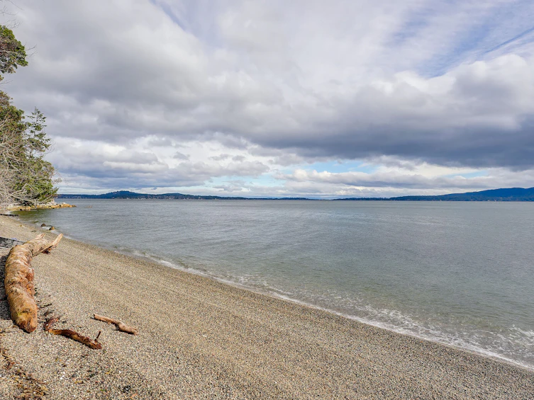 2871 Whiskey Point Road, Mill Bay, BC, V0R 2W0 - 10