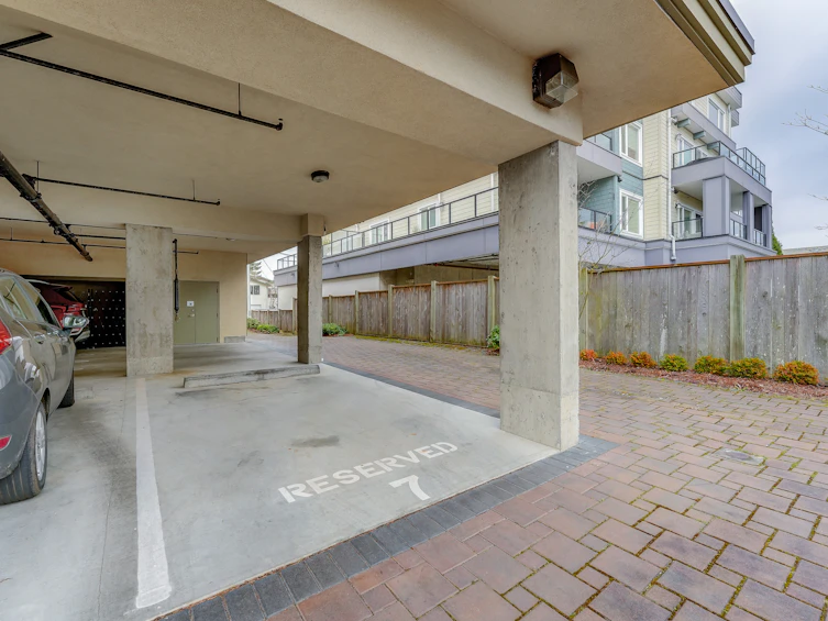 303-2520 Oakville Avenue, Sidney, BC, V8L 1V9 - 23