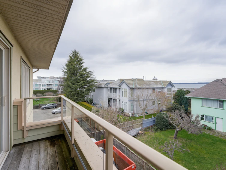 303-2520 Oakville Avenue, Sidney, BC, V8L 1V9 - 6