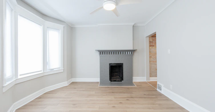 15 Indian Cres Upper Road, Toronto, ON, M6P 2E9 - 6