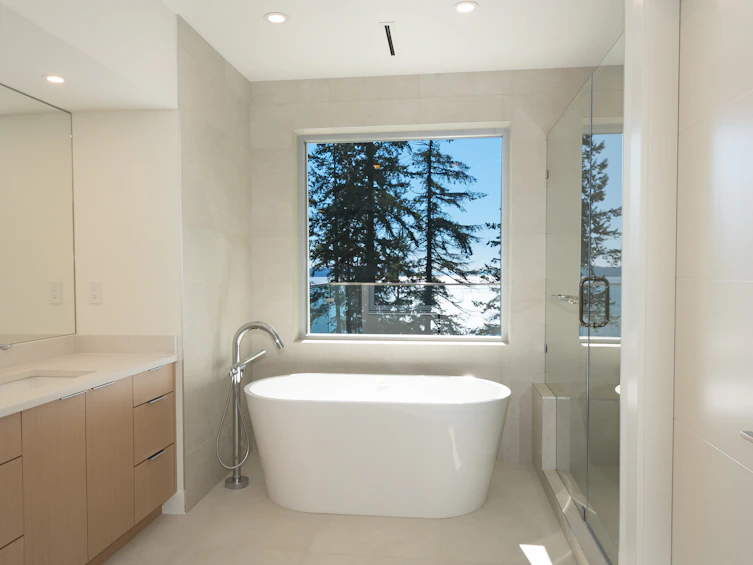 4437 North Piccadilly, West Vancouver, BC, V7W 1C8 - 38