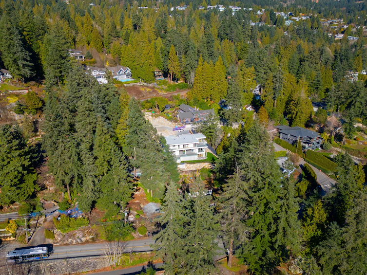 4437 North Piccadilly, West Vancouver, BC, V7W 1C8 - 74