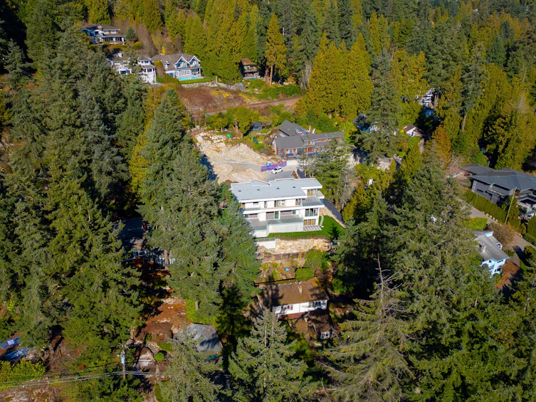4437 North Piccadilly, West Vancouver, BC, V7W 1C8 - 76