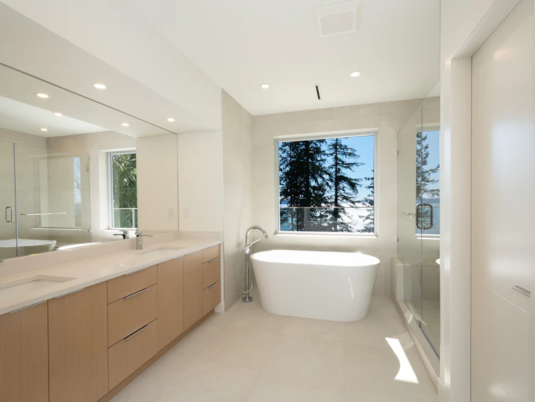 4437 North Piccadilly, West Vancouver, BC, V7W 1C8 - 37
