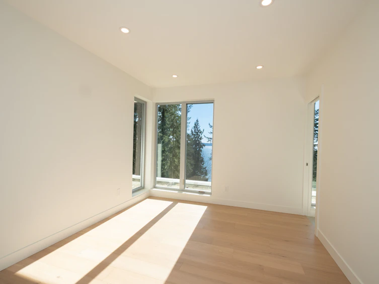 4437 North Piccadilly, West Vancouver, BC, V7W 1C8 - 48