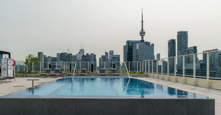 1407-88 Bathurst Street, Toronto, ON, M5V 0W8 - 25
