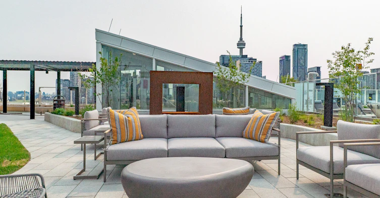 1407-88 Bathurst Street, Toronto, ON, M5V 0W8 - 28