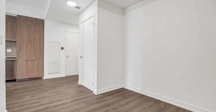 1407-88 Bathurst Street, Toronto, ON, M5V 0W8 - 19