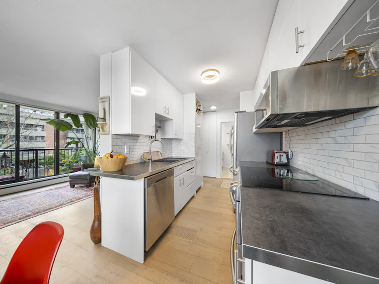301-1330 Harwood Street, Vancouver, BC, V6E 1S8 - 10